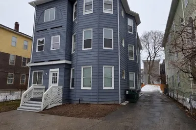 8 Pelham St 1