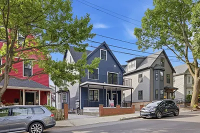16 Putnam St #2 1