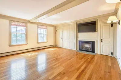 17 Washington Street #4 1