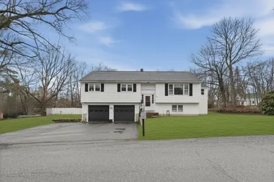 9 Otter River Road 1