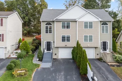 44 Dixfield St 1