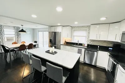 28 Greenwood Ave