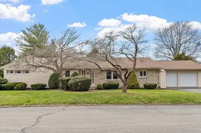 45 Eastwood Rd 1