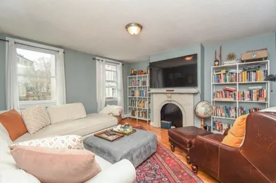 99 Bartlett St #2