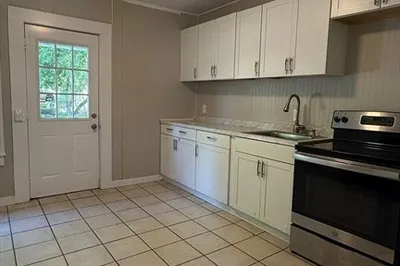 14 C St #1