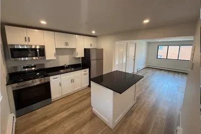 10 Colonial Drive #4B