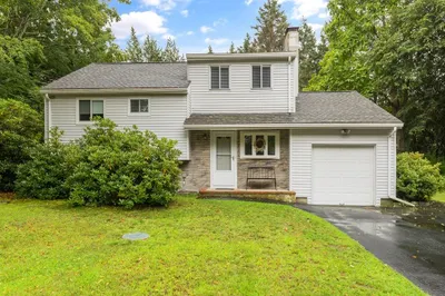 12 Laurel Rd 1