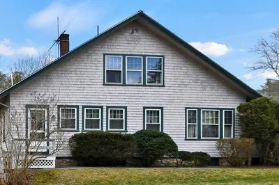 669 Main St 1