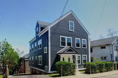 10 Rockledge St #2 1