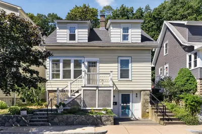 35 Floral Avenue 1