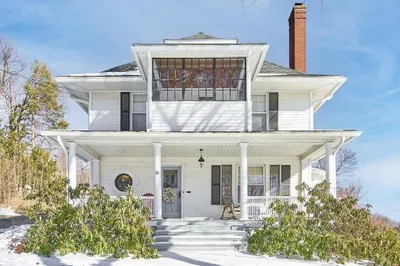 43 Glazier Street 1