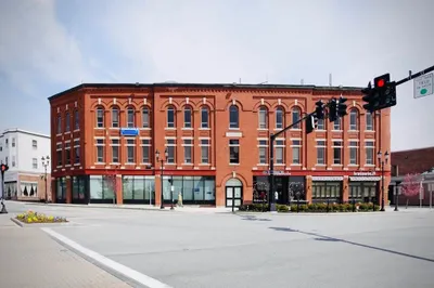 2 Elm Sq #204