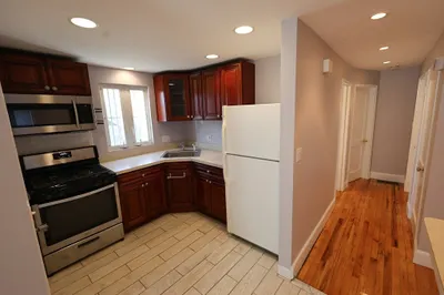33 Paragon Road #1