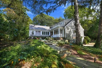 116 Saconesset Rd 1