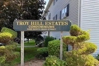 5455 N Main St #12A 1