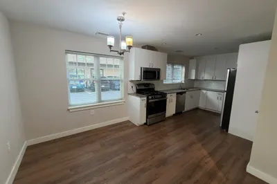 10 Myrtle St #5-1B