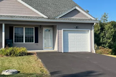 17 Daniel Drive #17 1