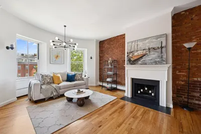 1 Worcester Square #4