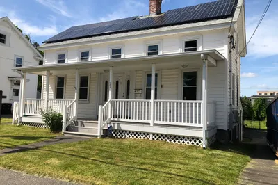 21 Richards Ave