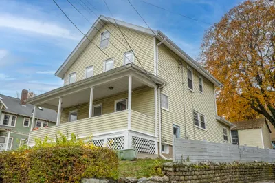 45 N Crescent Cir 1