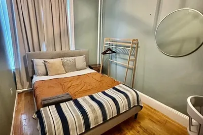 7 Linden St #1 1