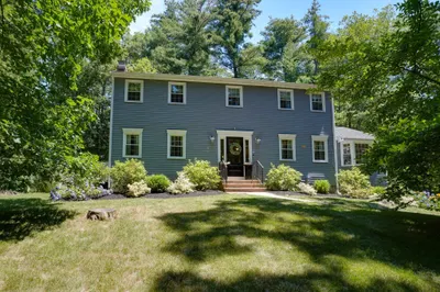 18 Coolidge Cir 1