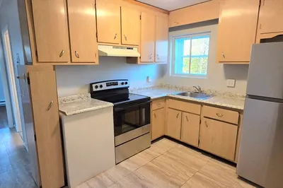 5 Waldemar Ave #3 1