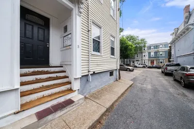 5 Burrill Pl