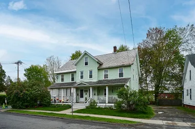 157-159 Wells St