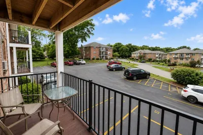 9 Kenmar Dr #13