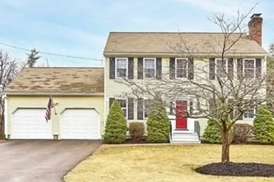 16 Claudine Rd
