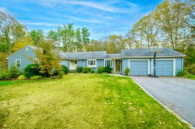 80 Rockmaple Ave 1