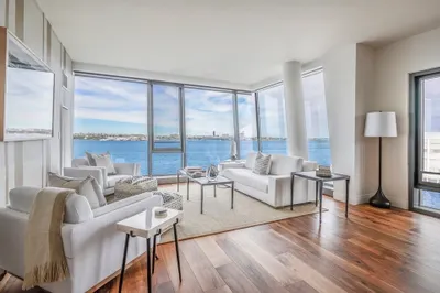 300 Pier 4 Blvd #3D 1
