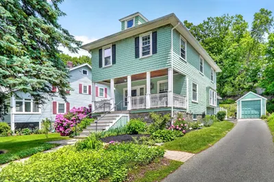 45 Maple Rd 1