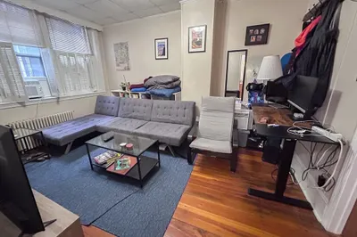 7 Anderson Street #6