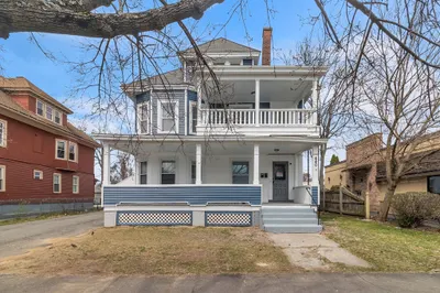 440 Sumner Ave #2