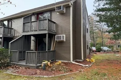 33 Drake Rd #33