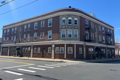 267 Washington Ave #5 1