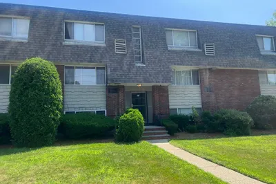 84 Summer Ave #3