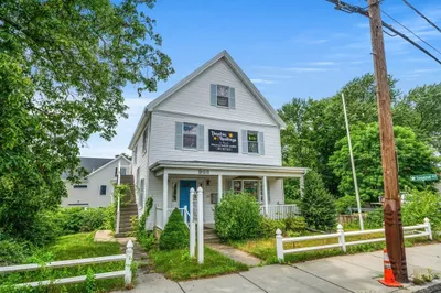 968 Main Street 1
