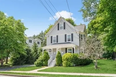 37 Stone St #2