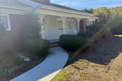 24 Wayne Memorial Dr