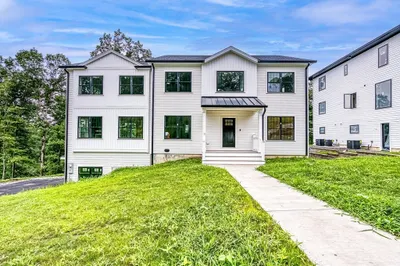 11 Flanagan Dr 1