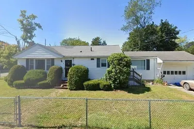 6 Macdougall Court