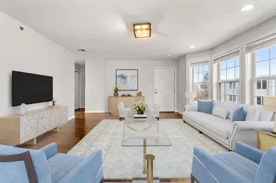 10 Saco St #5