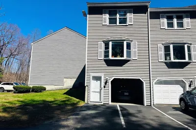 95 Tennis Plaza Rd #23 1