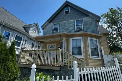 54 Allen Ave 1