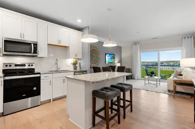 6 Peters Farm Way #103 1
