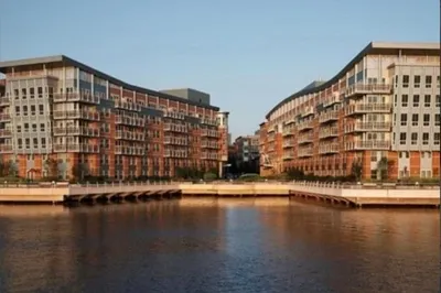 2 Battery Wharf #2408