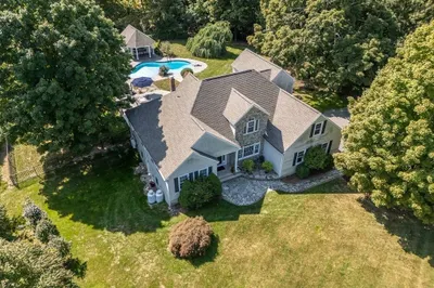 62 Kendall Hill Rd 1